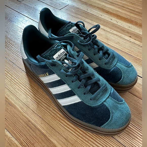 adidas Gazelle Dark Green velvet and White Women's Shoes. Platform - Picture 3 of 7